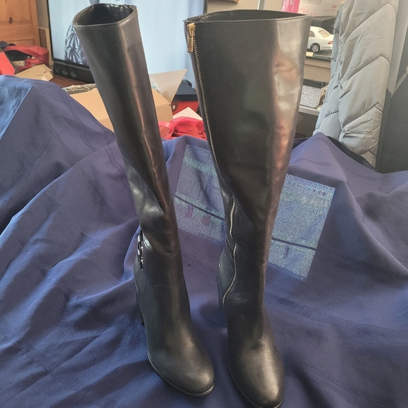 Ladies tall boots - Picture 5 of 13